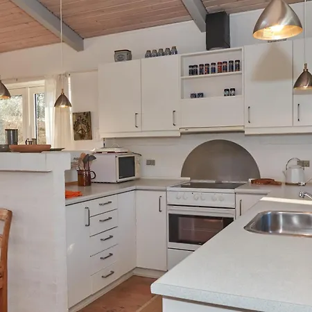 Stunning In Ebeltoft With 3 Bedrooms And Internet Dom wakacyjny