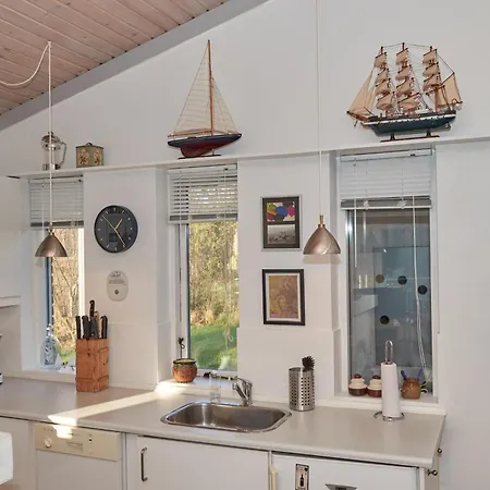 Stunning In Ebeltoft With 3 Bedrooms And Internet *